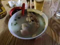 -雷祖芳老妈蹄花店