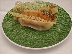 -品海楼·大连海胆锅贴馆(东港店)