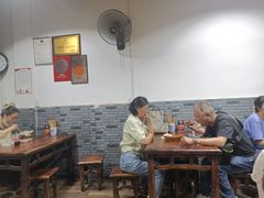 大堂-清真石家包子(大皮院总店)
