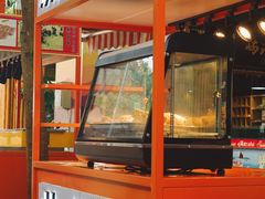 -三亚火车头万人海鲜广场