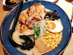 黑蒜油叉烧拉面-渔井食堂(新洲店)