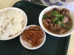 -万盛园炖肉馆(云峰店)