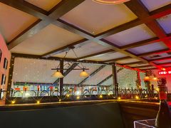 -蓓佛莉音乐酒吧BEVERLEY HAUS