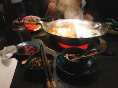 鸳鸯锅底-湊湊火锅·茶憩(打浦桥日月光店)