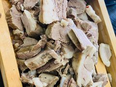 手把肉-东顺全羊坊烧烤炒菜莜面(张北店)