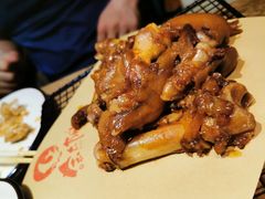 烤猪蹄-金太阳海鲜烧烤·本地人餐厅(东纬路旗舰店)