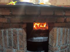 -鱼窝棚柴火铁锅炖(富山屯店)