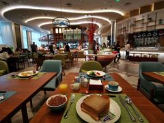 大堂-济南香格里拉·咖啡泉自助餐厅