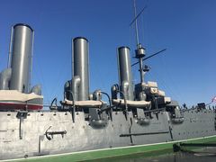 -阿芙乐尔号巡洋舰