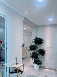 -爱美丽科技美肤中心