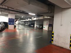 -苏宁电器广场·停车场