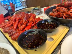 -肥肥虾庄·金牌油焖大虾(沙湖店)