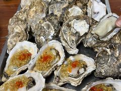 -蚝哥花姐湛江烤生蚝(美丽湾市场店)