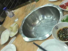 -盛元盛居传统炭火锅(绿园店)