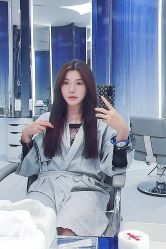 -HAIR CORNER