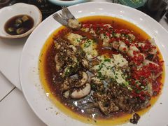 鸿运天目湖鱼头-香阁餐厅·常州菜·常州菜代表品牌(新北奥体店)