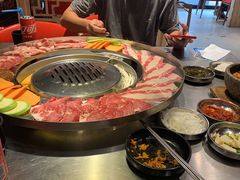-哈哈碳都·牛肋条无限自助烤肉(台江万达店)