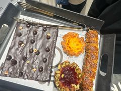 -HOT CRUSH趁热集合·现烤面包(环球港店)