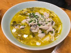 美味酸菜鱼-老弄堂菜馆·老底子杭帮味(鼓楼店)
