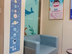 -上海仁爱医院口腔科 · 种植