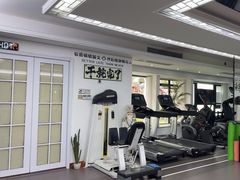 -简·无界健身工作室·运动康复·体态(石厦店)