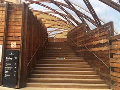 -怀托摩萤火虫洞