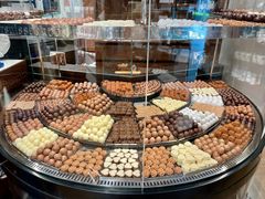 -Laderach 莱德拉(上海环贸iapm店)