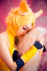 -九月鹰飞汉服摄影工作室