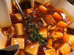 -穹六人间 people 6(岳阳路店)