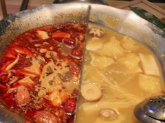 台式麻辣锅-湊湊火锅·茶憩(杭州湖滨银泰in77店)