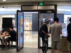 -麦当劳(民盈·国贸城店)