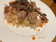 -妮妮酒馆Bistro Nini
