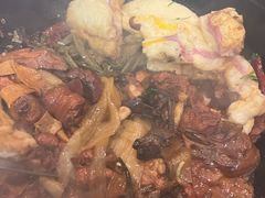 -万里闯关东铁锅炖菜馆(高新旗舰店)