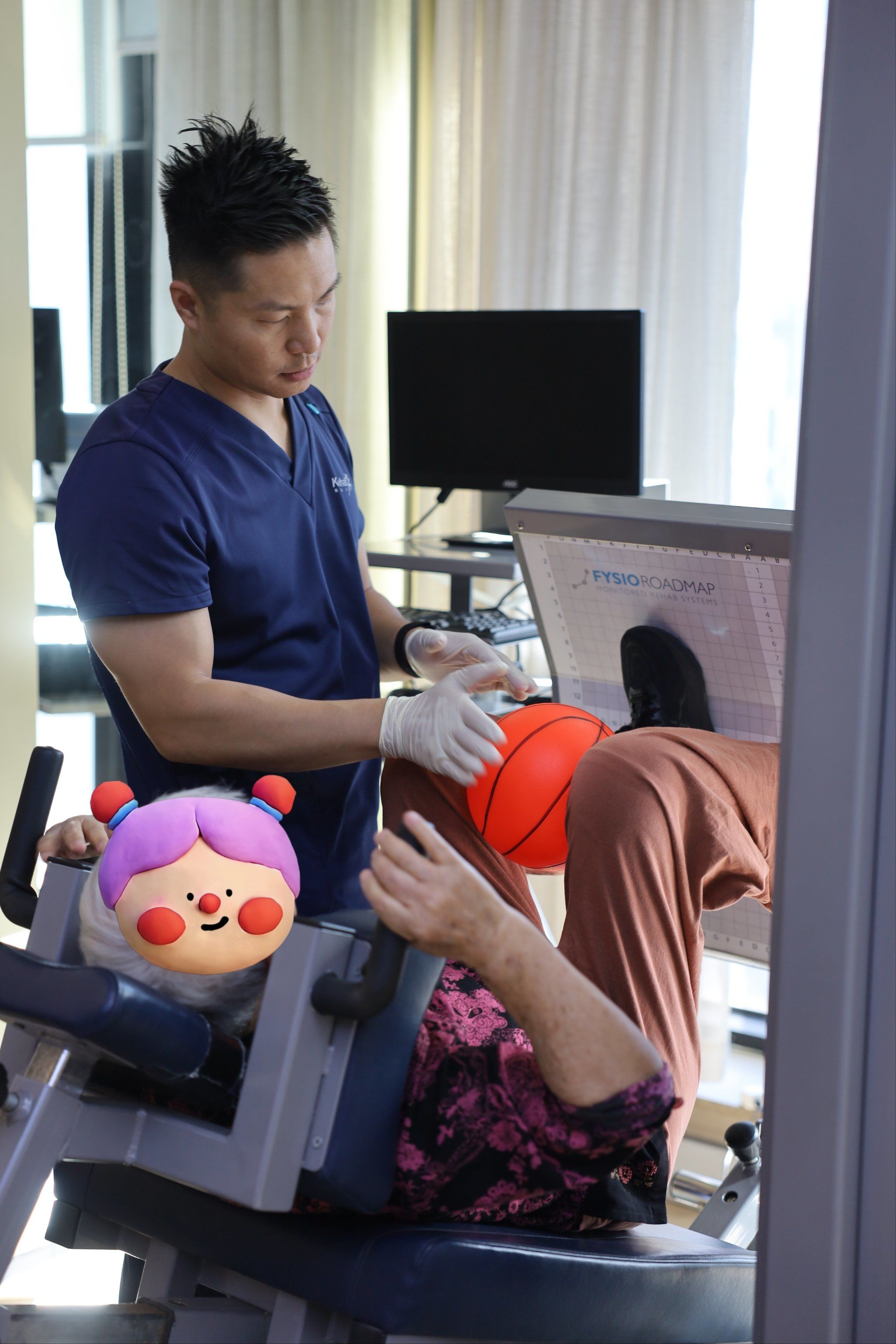 奶奶在瑞合的神经康复训练日常