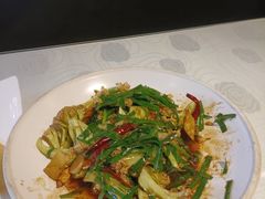 -巴渝菜舍曾氏麻辣风(霸州店)