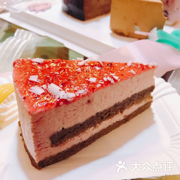 冰之优作雪域慕斯蛋糕