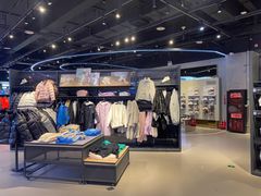 -NIKE品牌体验店(金源新燕莎店)