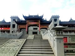 -龙天小镇