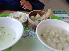 -老乡鸡(滨湖假日店)