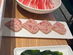 -三人行骨头王火锅(长寿店)