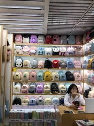 -新奇玩具工厂店