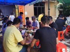 -光明刘冰乳鸽店(光明法政北路店)