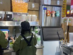 -LINLEE林里·手打柠檬茶(普陀新邻天地店)