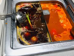 -海底捞火锅(高新万达店)