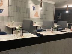 大堂-必胜客(漕宝路店)