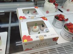 -花花卷卷·鲜食蛋糕(静安久光百货店)