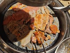 -姜胖胖韩式自助烤肉(光明万达店)