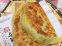 韭菜盒子-东北哈尔滨酱骨头馆房掌柜铁锅炖
