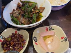 -富正毅三下锅·湘西韵味(天门山索道店)