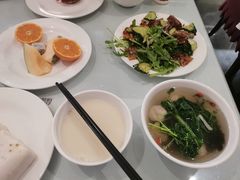-裕龙汤泉
